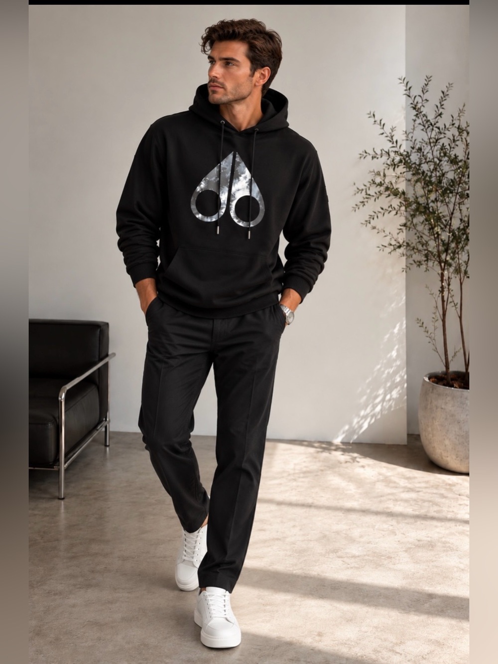 Moose Knuckles Men’s Black Hoodie with Reflective Silver Logo size M/L
